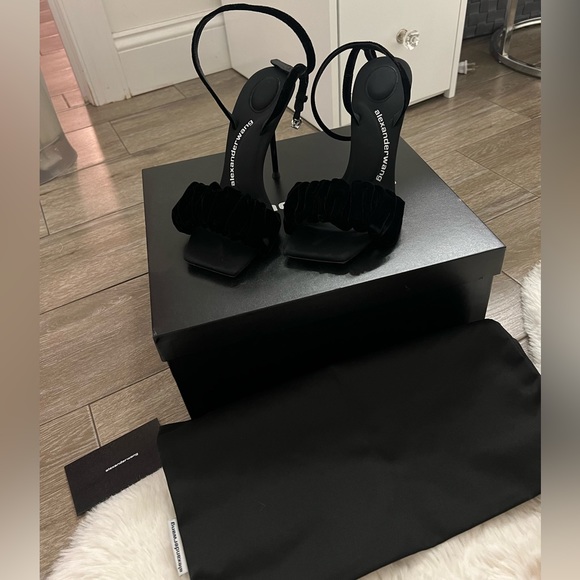 Alexander Wang Julie Scrunchie Strap Velvet Sandal - Picture 7 of 11